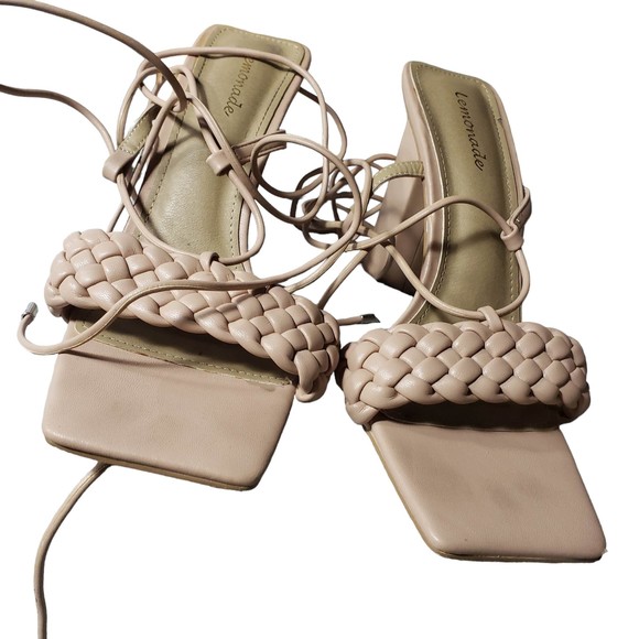Lemonade Women's size 10 Beige Nude Square Toe Lace Up 5" Heels Sandals No Box - Picture 3 of 9